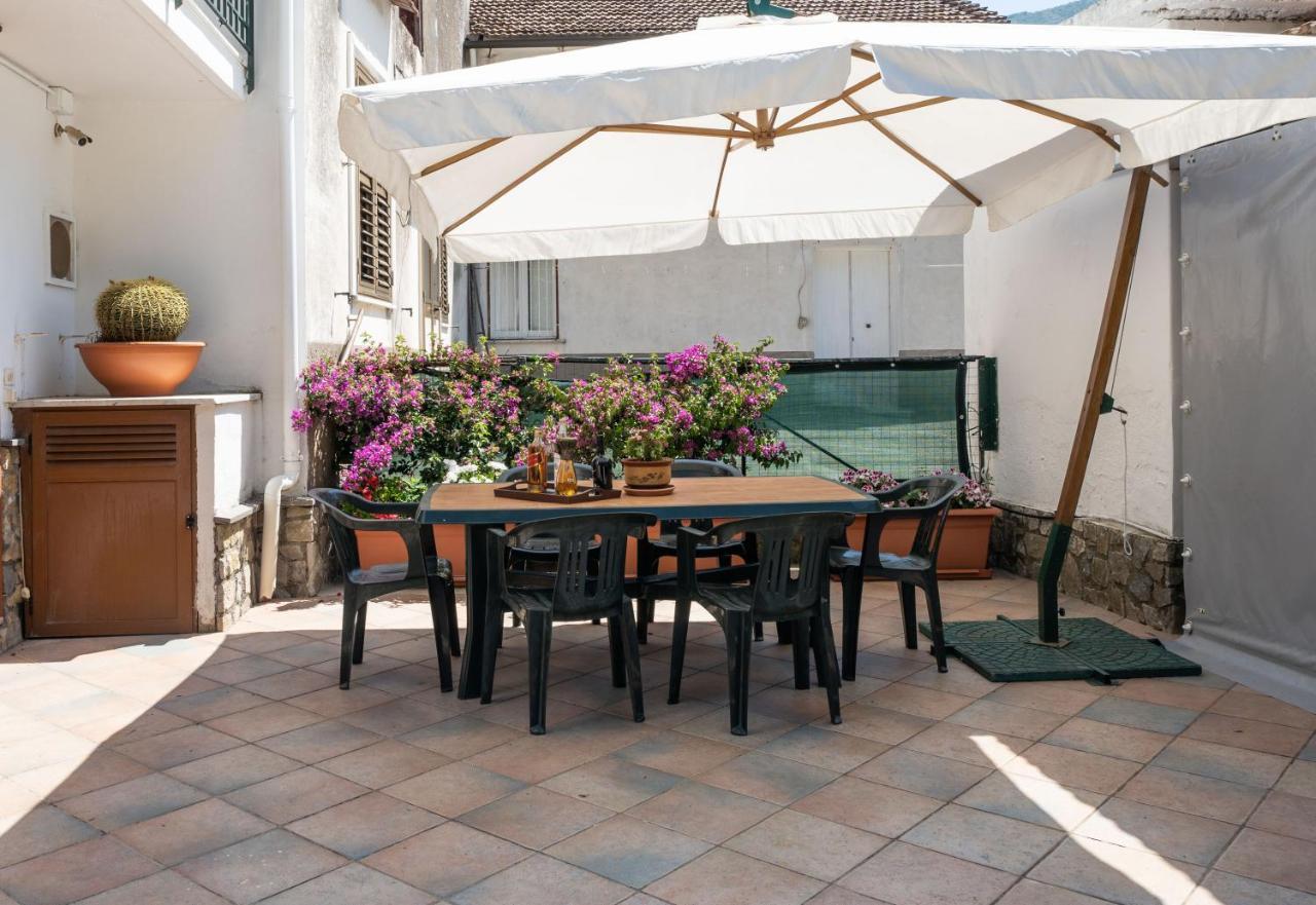 Apicella Casa Vacanze Villa Трамонти Екстериор снимка