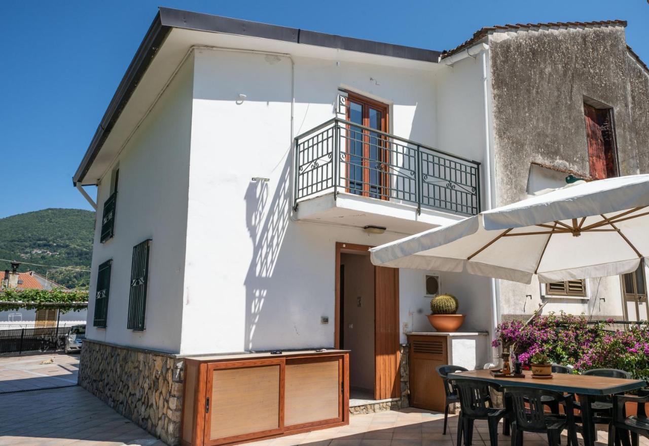 Apicella Casa Vacanze Villa Трамонти Екстериор снимка